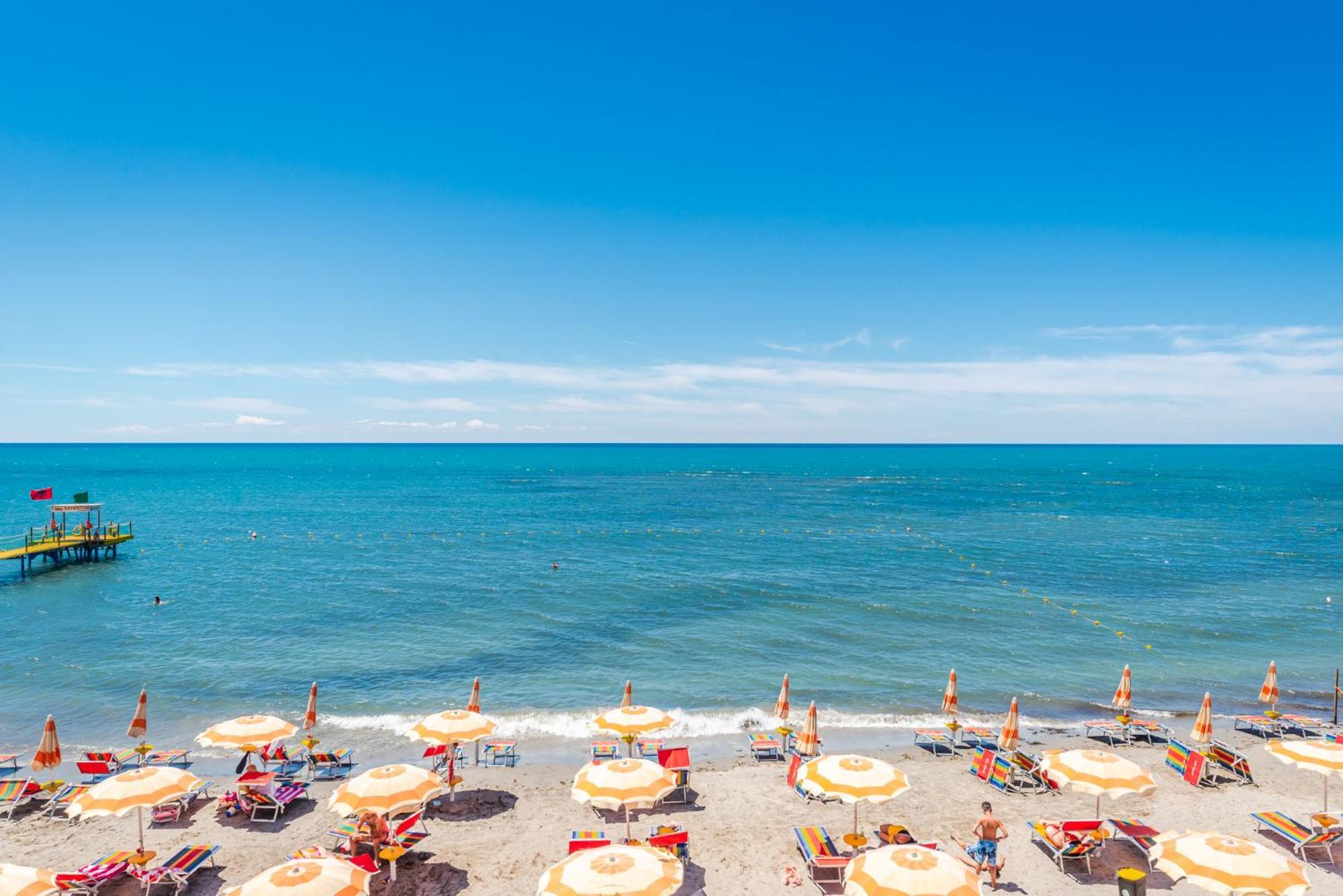 Aragosta Hotel 4*