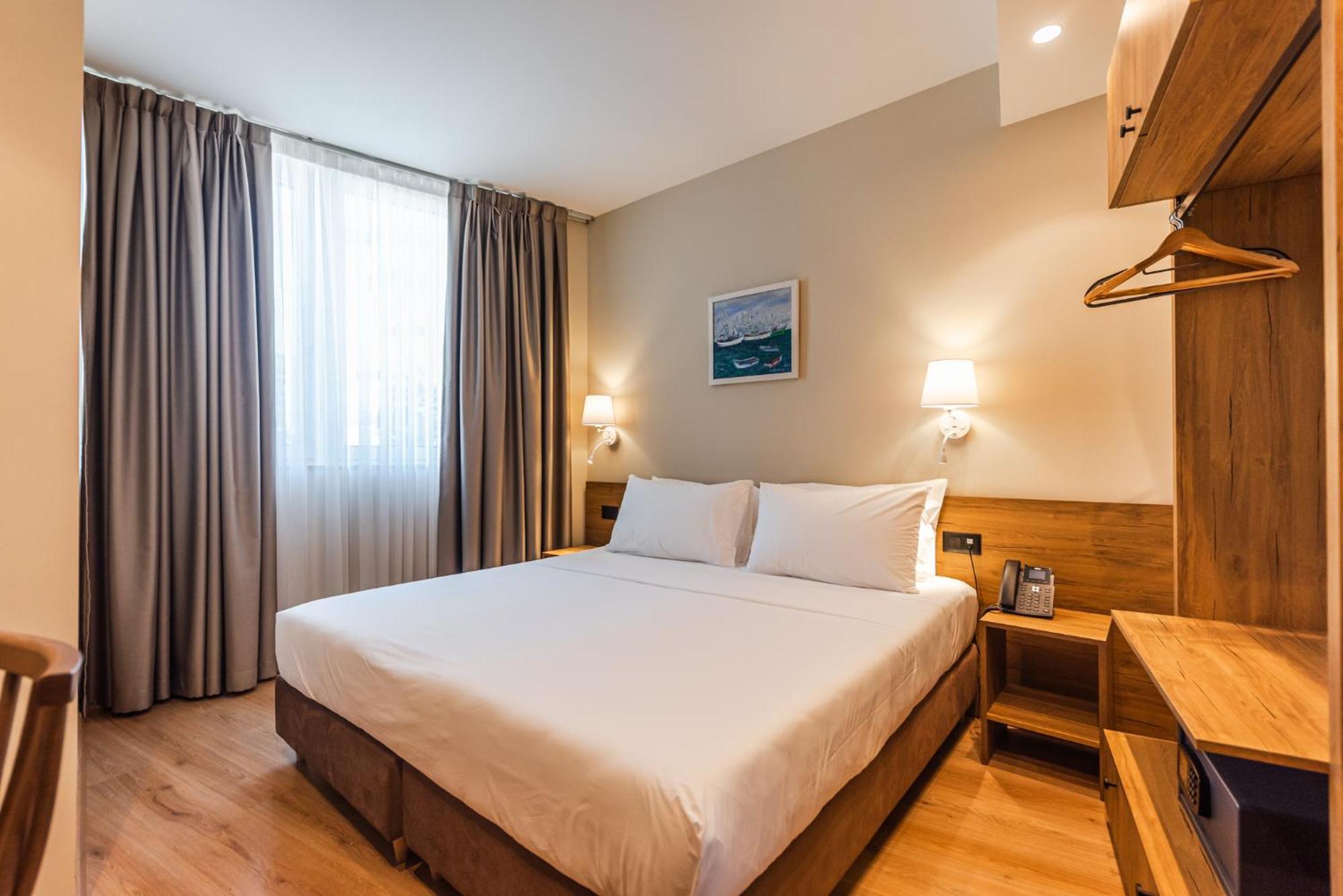 Hotel Aragosta 4*