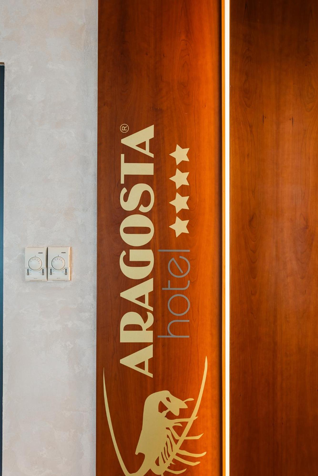 Aragosta 4*