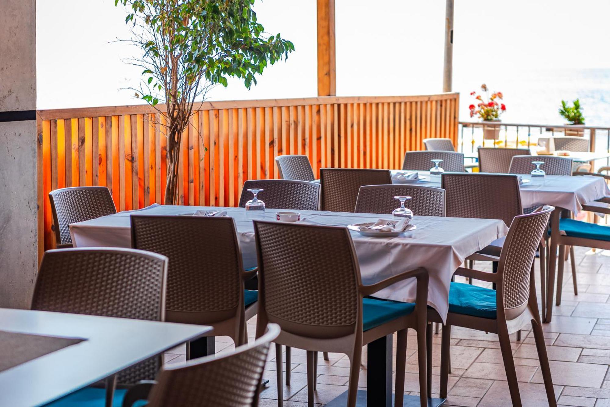 Hotel Aragosta 4*